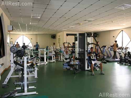 Al Mafraq Hotel 20